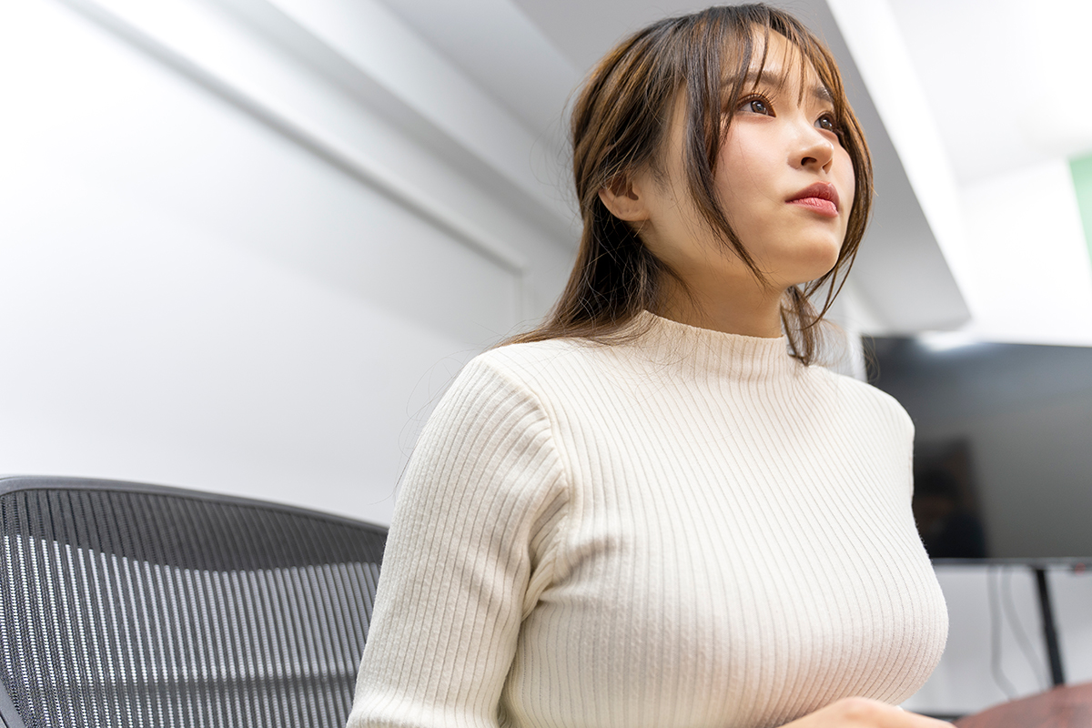 【佐伯澪】大バズ女子大生グラドルの秘密の画像3
